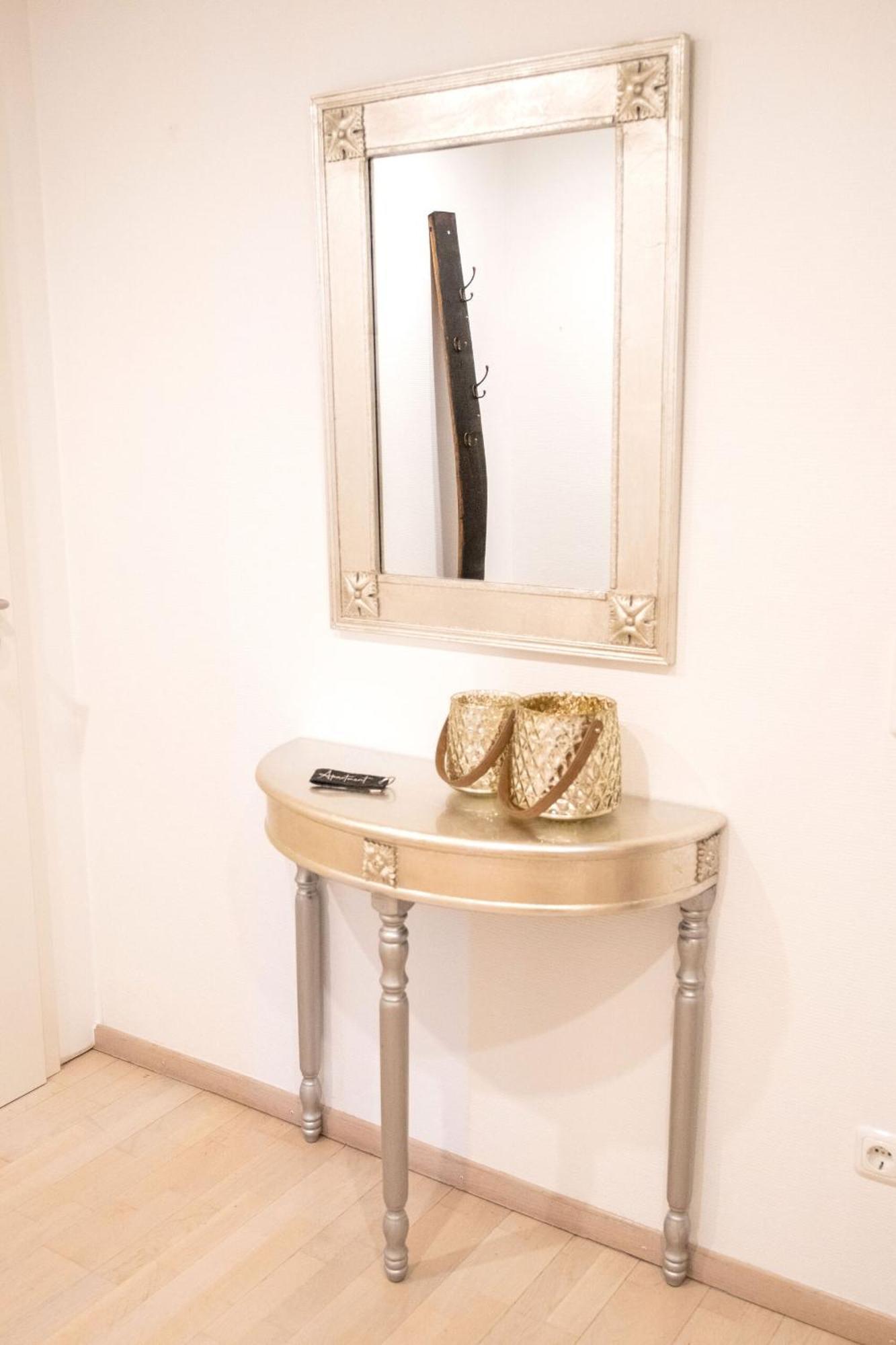 Cabinett 1876 トリッテンハイム 部屋 写真