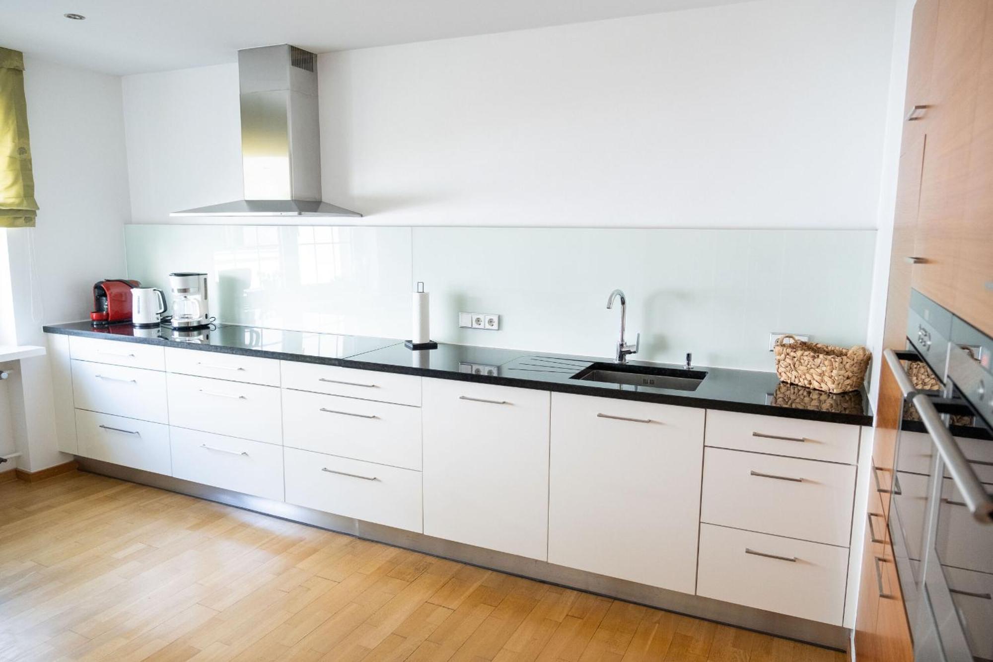 Cabinett 1876 トリッテンハイム 部屋 写真