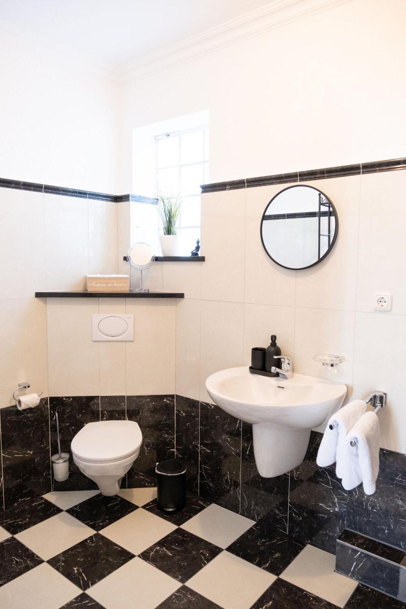 Cabinett 1876 トリッテンハイム 部屋 写真